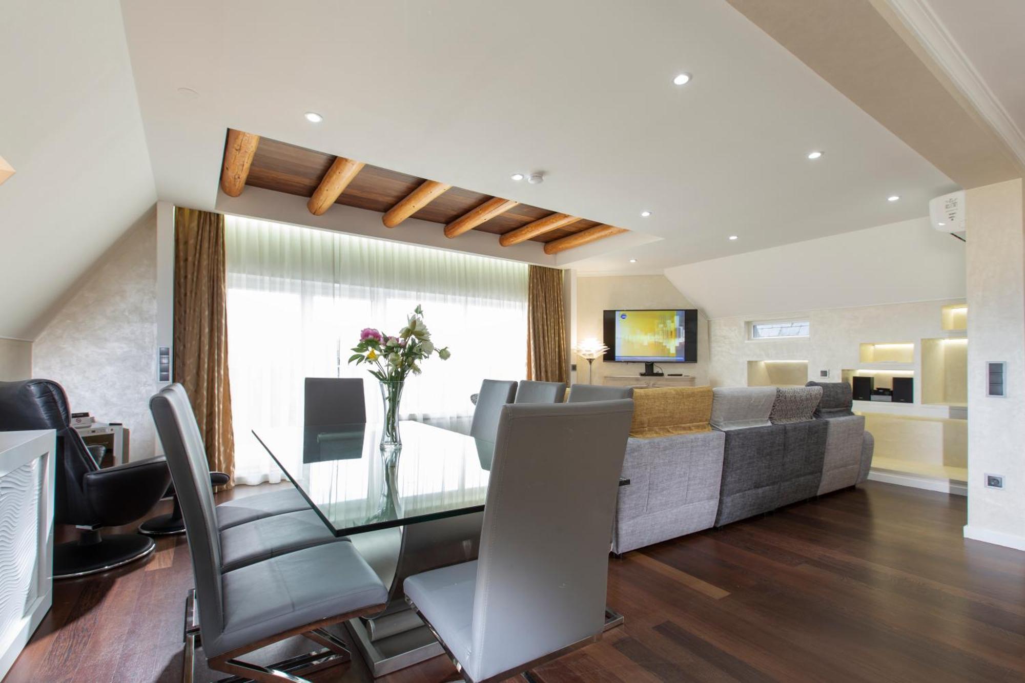 The Queen Luxury Apartments - Villa Vinicia Luxembourg Bagian luar foto