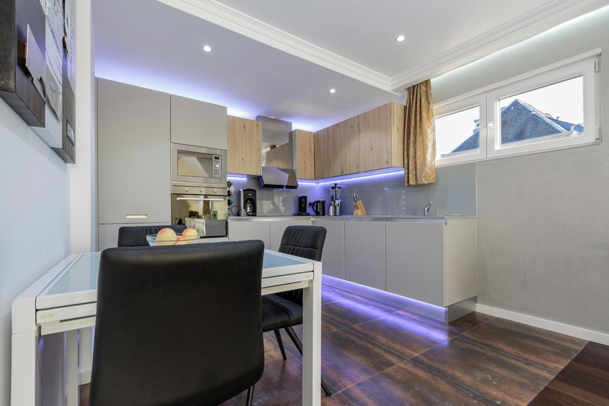 The Queen Luxury Apartments - Villa Vinicia Luxembourg Bagian luar foto
