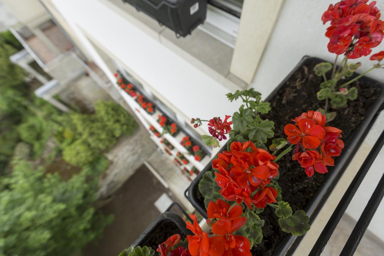 The Queen Luxury Apartments - Villa Vinicia Luxembourg Bagian luar foto