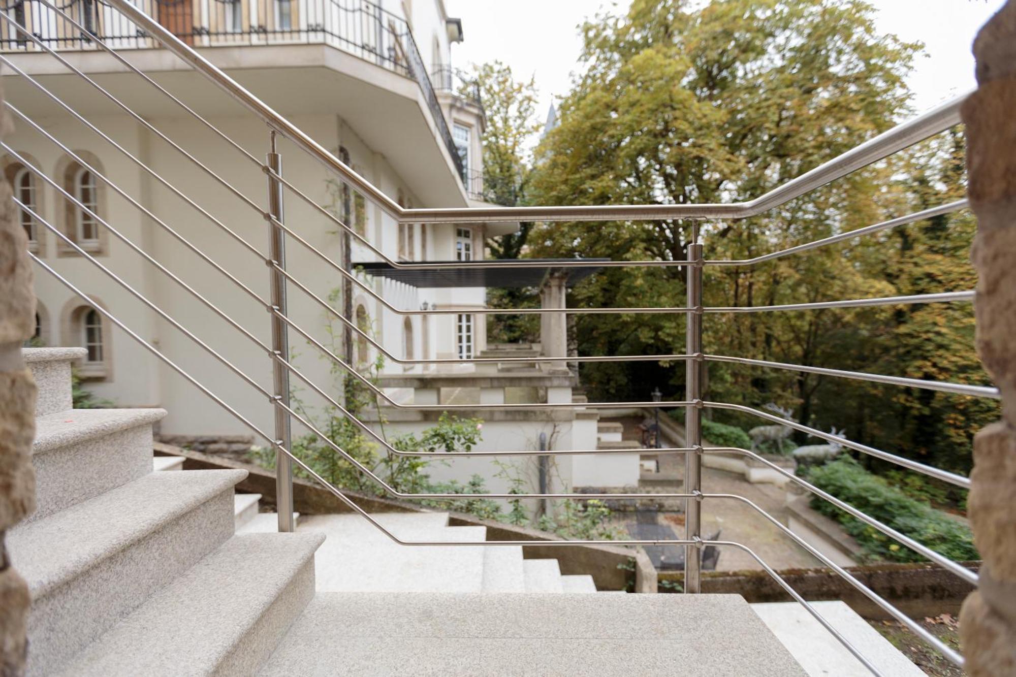 The Queen Luxury Apartments - Villa Vinicia Luxembourg Bagian luar foto