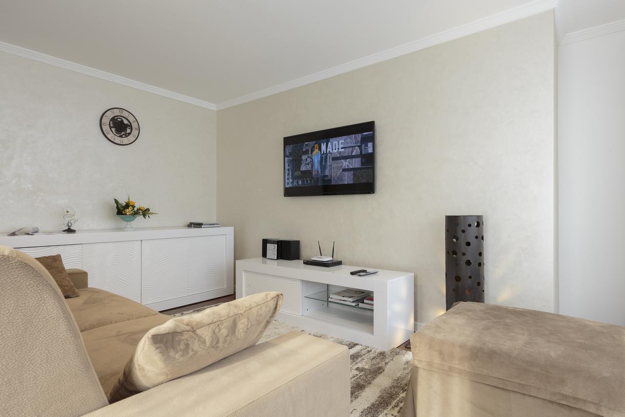 The Queen Luxury Apartments - Villa Vinicia Luxembourg Bagian luar foto
