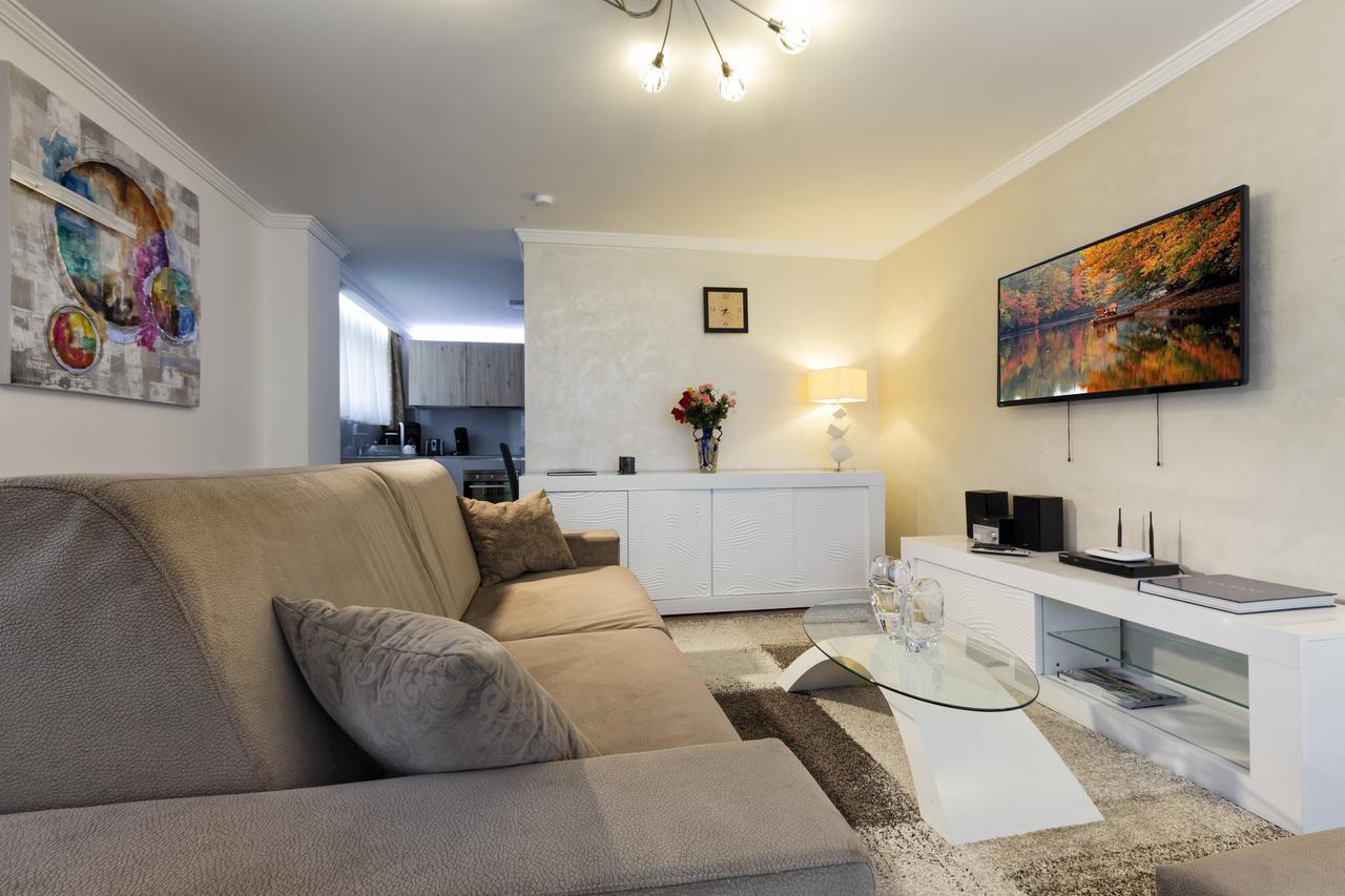 The Queen Luxury Apartments - Villa Vinicia Luxembourg Bagian luar foto