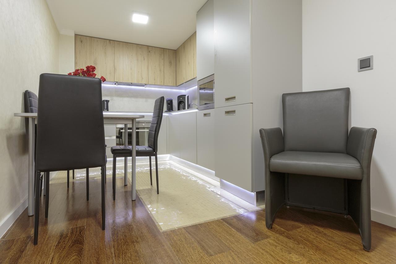 The Queen Luxury Apartments - Villa Vinicia Luxembourg Bagian luar foto
