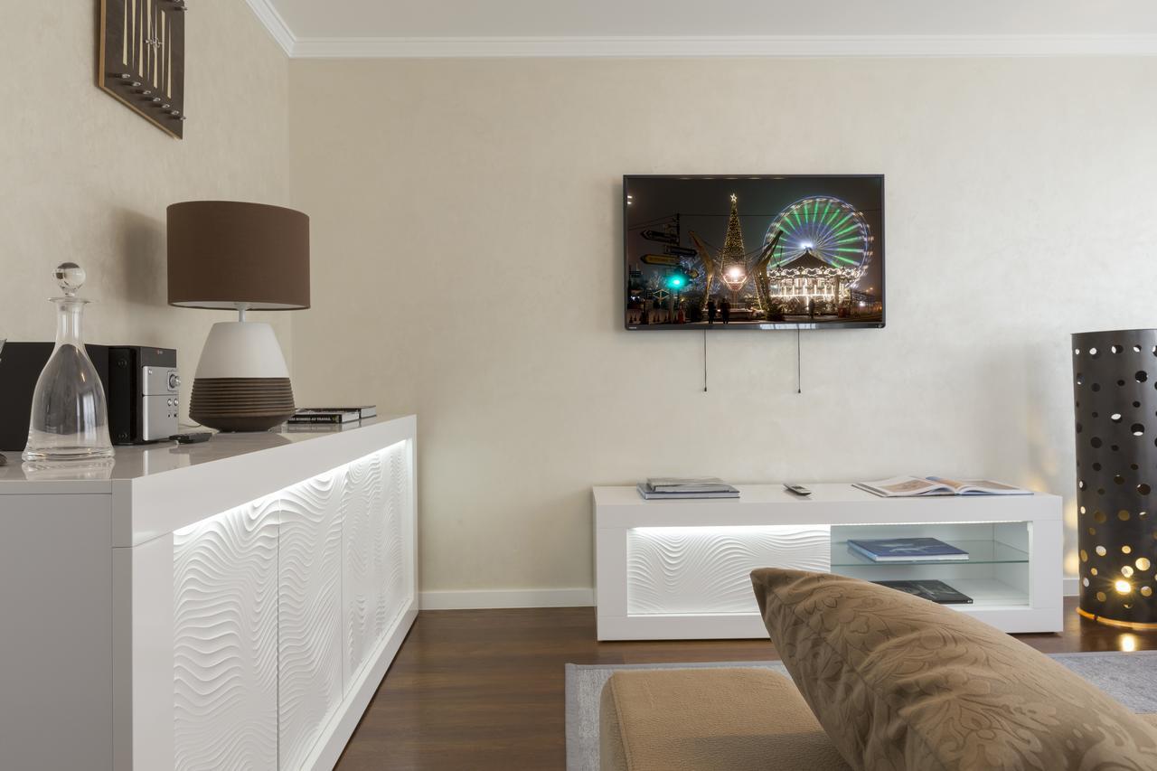 The Queen Luxury Apartments - Villa Vinicia Luxembourg Bagian luar foto